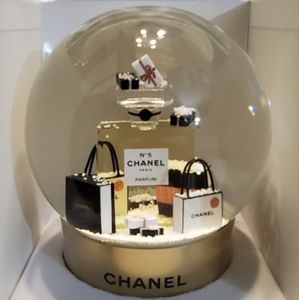 Chanel 2021 Snow Globe